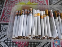 Pedagang Buka Fakta Soal Ramai-Ramai Warga Pindah ke Rokok Murah