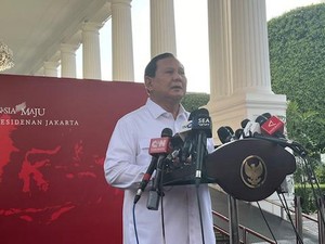 Prabowo Makan Sore Bareng Jokowi, Lapor Hasil Kunker ke Yordania-Saudi
