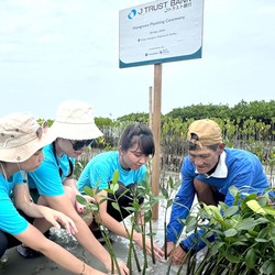 Menyelamatkan Bumi dan Mencegah