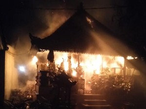 Bangunan Bale Daja di Ubud Ludes Terbakar, Penghuni Nyaris Dilalap Api
