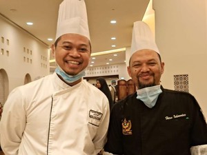 Bergaji Besar Tapi Sulit Jumatan, Chef Karnoto Pilih Jualan Roti Keliling