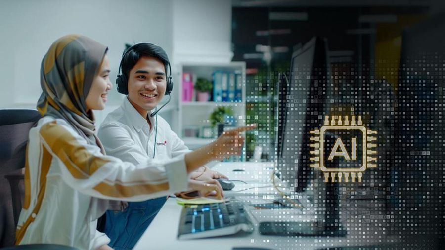 Pekerja menggunakan teknologi kecerdasan buatan.