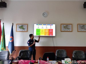 Gunung Slamet Masih Status Waspada, Pakar: Potensi Meletus Tetap Ada