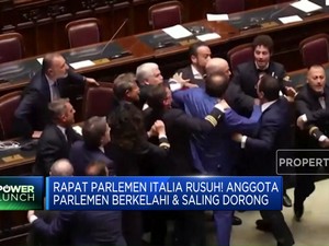 Video:Rapat Parlemen Italia Rusuh! Terjadi Perkelahian & Saling Dorong