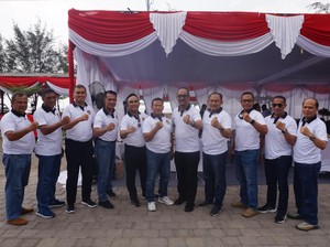 Saat TNI-Polri Alumni AKABRI 94 Jatim Gelar Baksos di Surabaya