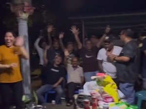 Sambutan Meriah Kala Ragnar Oratmangoen Pulang Kampung ke Maluku