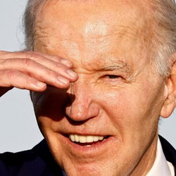 Korban Blokir Joe Biden Meluas, Aplikasi Anti-Virus Dibabat Habis