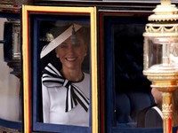 Penampakan Kate Middleton, Muncul di Publik Setelah Divonis Kanker