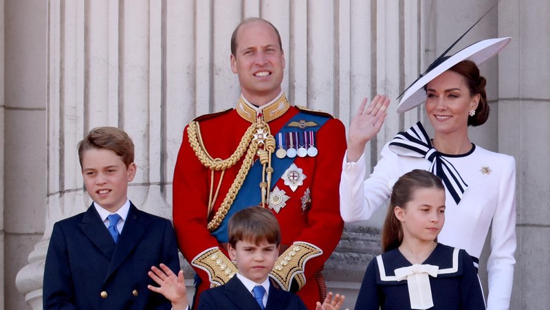 Britain's Catherine, Princess of Wales, attends the Trooping the Colour parade to honour Britain's King Charles on his official birthday in London, Britain, June 15, 2024. REUTERS/Hollie Adams     TPX IMAGES OF THE DAY