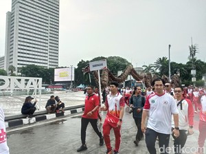 Menuju PON 2024, Kontingen Atlet DKI Jakarta Diarak di CFD