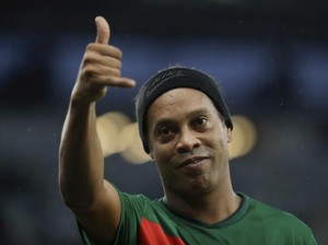 Kritik Pedas Ronaldinho soal Brasil itu Ternyata... Cuma Iklan