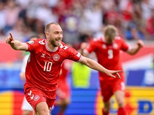 Kondisi Christian Eriksen Usai Kolaps Lagi di Lapangan