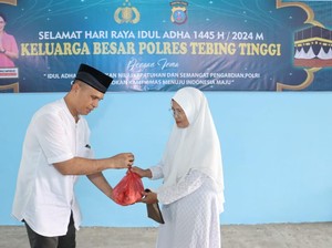 Polres Tebing Tinggi Sembelih 34 Ekor Hewan Kurban