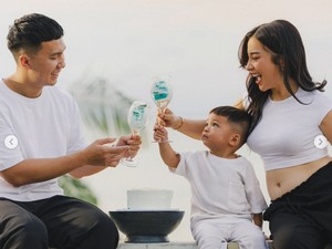 Nikita Willy Fix Hamil Lagi Anak Laki-laki, Usia Kandungan 3 Bulan
