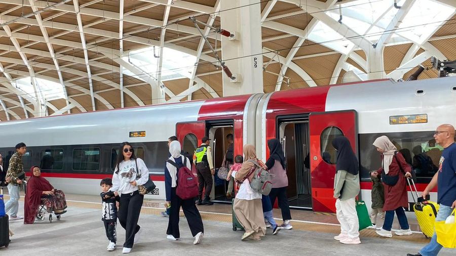 Penumpang Kereta Cepat Whoosh membludak saat libur Idul Adha. (Dok. KCIC)