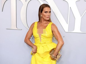 Jawaban Menohok Brooke Shields Saat Dikritik Soal Wajahnya di Usia 59 Tahun