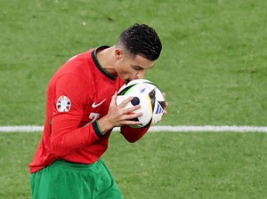 Jika Cristiano Ronaldo Tidak Mencapai 1.000 Gol...
