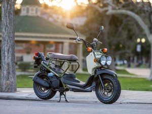 Honda Luncurkan Motor Matik Bertampang Unik, Segini Harganya