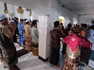 Jemaah Aboge di Banyumas Mulai Puasa Kamis Pahing 19 Februari