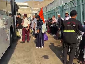 Momen Jemaah Haji RI Beranjak Meninggalkan Mina