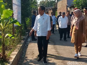Ke Tumpukan Klaten, Jokowi Blusukan ke Sawah Bertemu Para Petani