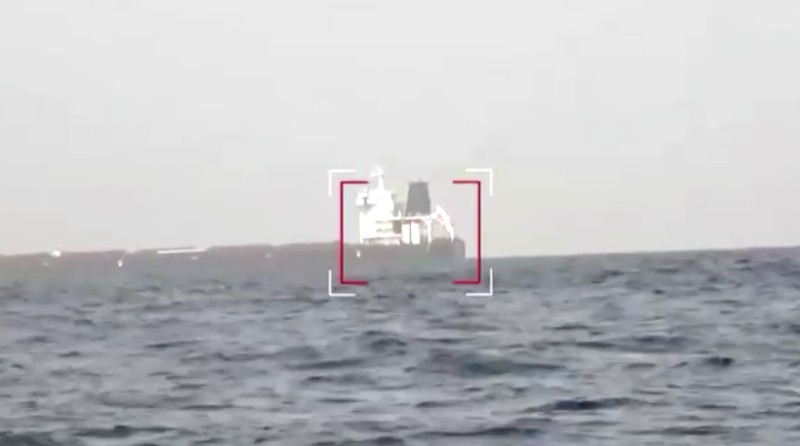 Kelompok Houthi Yaman serang kapal pengangkut batubara Tutor milik Yunani di Laut Merah. (REUTERS)
