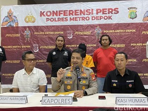 Polisi Ungkap Pengedar di Depok Racik Sendiri Tembakau Sinte yang Dijualnya