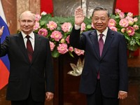 Putin Rayakan Ultah ke-72, Disebut Raja Rusia