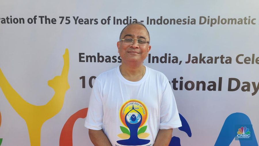 Duta Besar (Dubes) India untuk Indonesia dan Timor Leste Sandeep Chakravorty. (CNBC Indonesia/Tommy Sorongan)