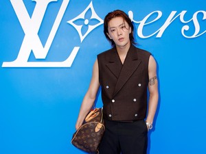 Debut Solo Hope YUTA NCT di Jepang