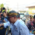 Temui Pelaku UMKM di Purwakarta, Mendag Zulhas Diikat Makuta Wangsa