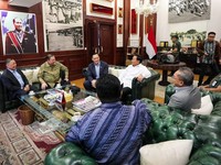 Gaya Ketua Umum Partai Koalisi Prabowo-Gibran Kumpul Bareng di Kemhan
