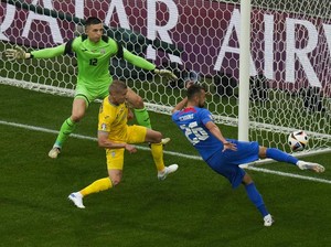 Euro 2024: Slovakia Ungguli Ukraina 1-0 di Babak Pertama