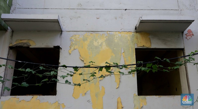 Suasana kondisi Rumah Susun Sederhana Sewa (Rusunawa) Marunda yang tidak terawat, Jakarta, Jumat (21/6/2024). (CNBC Indonesia/Muhammad Sabki) Suasana kondisi Rumah Susun Sederhana Sewa (Rusunawa) Marunda yang tidak terawat, Jakarta, Jumat (21/6/2024). (CNBC Indonesia/Muhammad Sabki)