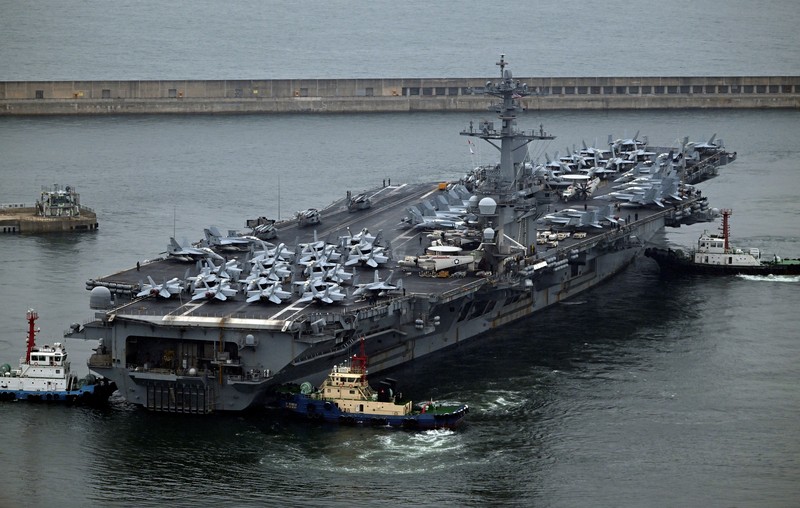 Kapal induk bertenaga nuklir berlabuh di Busan, Korea Selatan, 22 Juni 2024. (South Korea Defense Ministry via AP) Kapal induk bertenaga nuklir berlabuh di Busan, Korea Selatan, 22 Juni 2024. (South Korea Defense Ministry via AP)