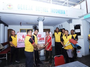 Polsek Mampang Gelar Bakti Religi Peringati HUT Bhayangkara