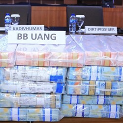 DPR Cecar Bos PPATK Soal Judol, Sebut Angka Rp600 T & Tagih Data