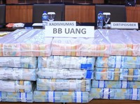 DPR Cecar Bos PPATK Soal Judol, Sebut Angka Rp600 T & Tagih Data