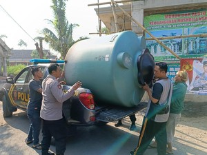 Sambut HUT ke-78 Bhayangkara, Polres Blitar Kota Bantu Bangun Musala