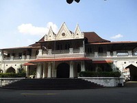 Serba Pertama di Jakarta, Ada Kampus Tertua Berusia 170 Tahun