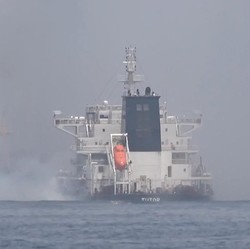 Laut Merah Makin Membara, Inggris Beri Peringatan Kapal-Kapal