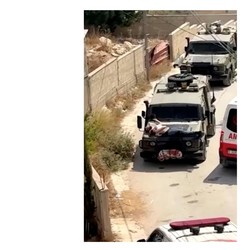 Sadis! Tentara Israel Ikat Pria Palestina yang Terluka di Kap Mesin