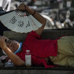 Populasi China Makin Tua, Begini Nasibnya di Tahun 2050