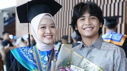 Video: Bintang Emon Umumkan Istri Hamil Anak Pertama