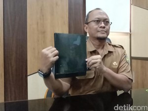 Awal Mula Kebiasaan di Luar Nalar Pemuda Indramayu Doyan Makan Paku