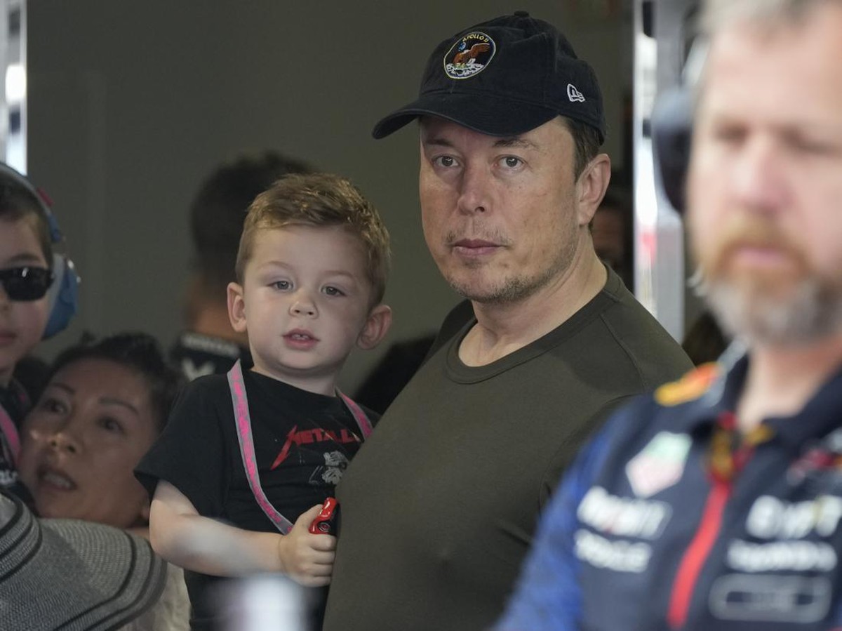 Elon Musk Akan Mundur dari Pemerintahan, Tesla Terancam Citra Buruk