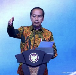 Jokowi Panggil Sederet Menteri Bahas Pabrik Tekstil Tutup-PHK Massal