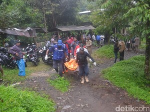 Terpeleset Saat Cuci Kaki, Remaja Tewas Tenggelam di Sungai Pelus Banyumas