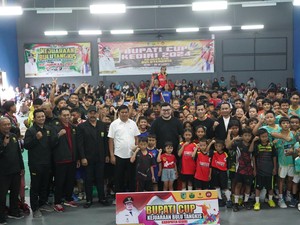 Bupati Kediri Harap Bulu Tangkis Sumbang Medali Terbanyak di Porprov 2025