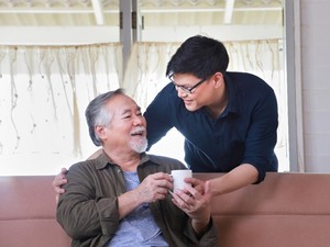 Sayang Orang Tua, Prodia Sebar 10.000 Skrining Demensia Gratis